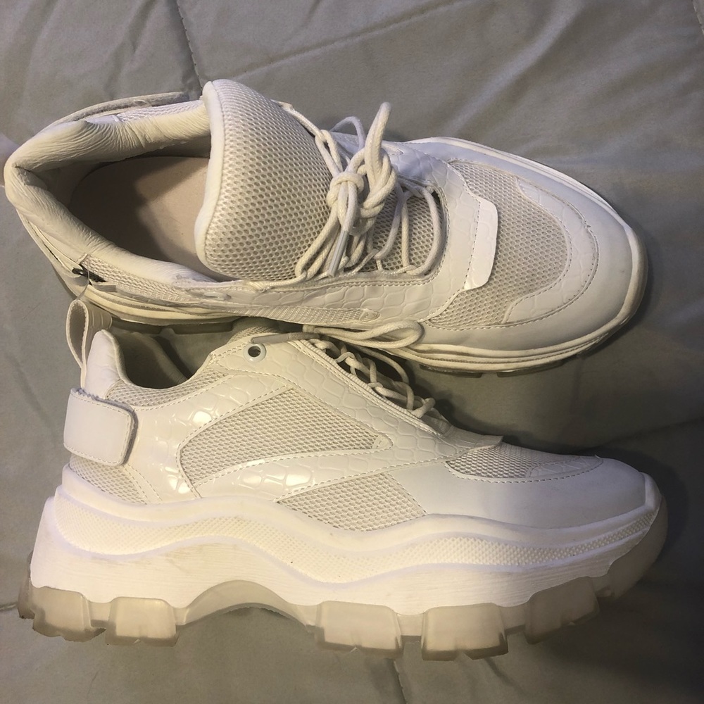 White chunky sneakers